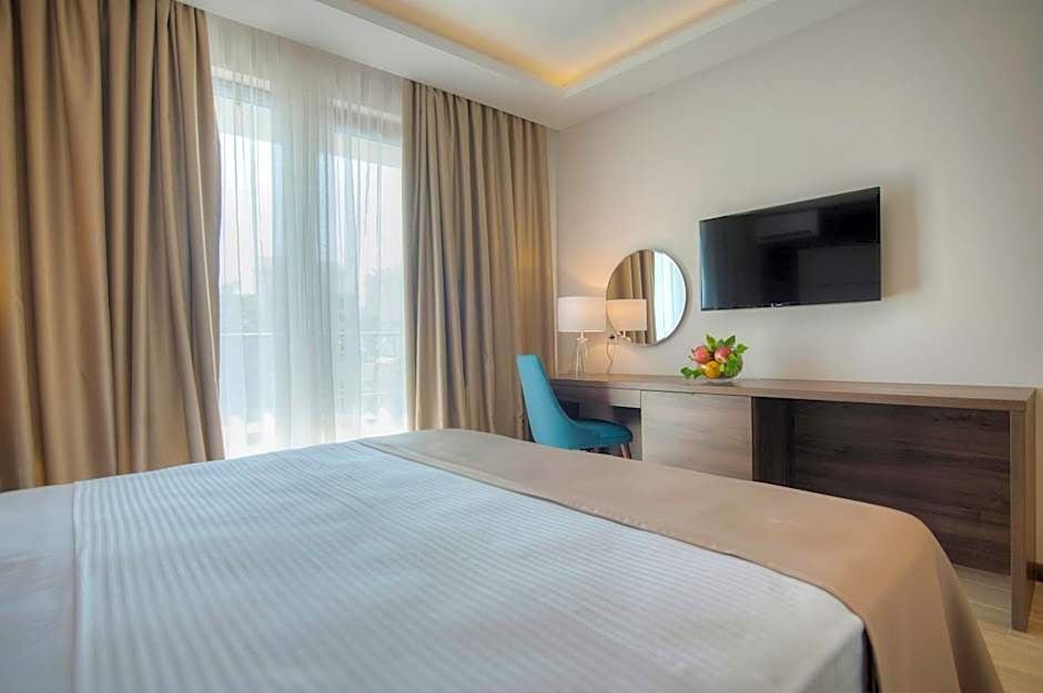 Hotel Twelve by Aycon