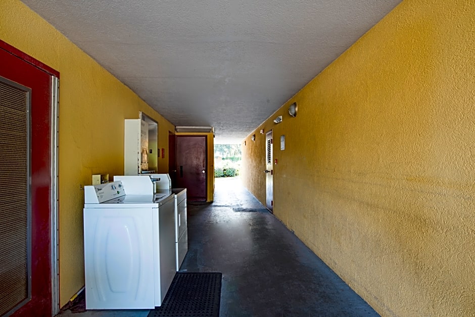 OYO Hotel Hinesville Oglethorpe