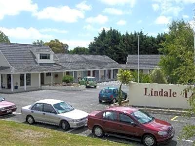 Kapiti Lindale Motel and Conference Centre