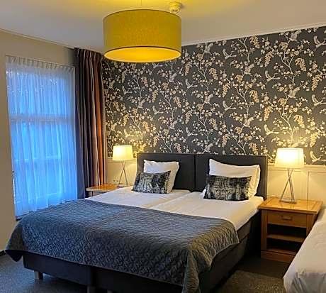 Triple Room with Bathroom