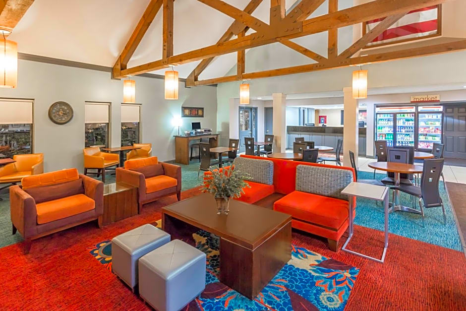 Hawthorn Suites By Wyndham North Charleston