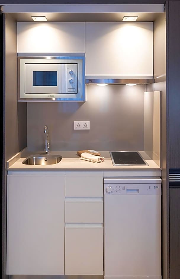 Bilbao City Center by abba Suites