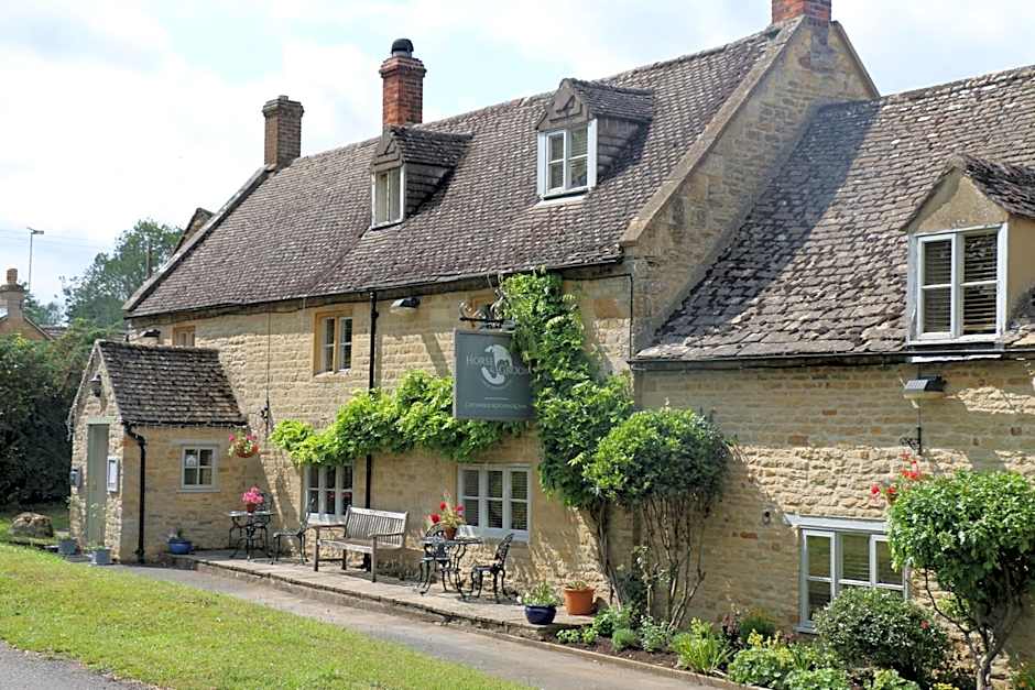 The Horse and Groom