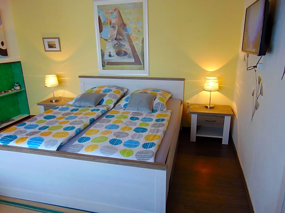 Hotel Garni "Adria"
