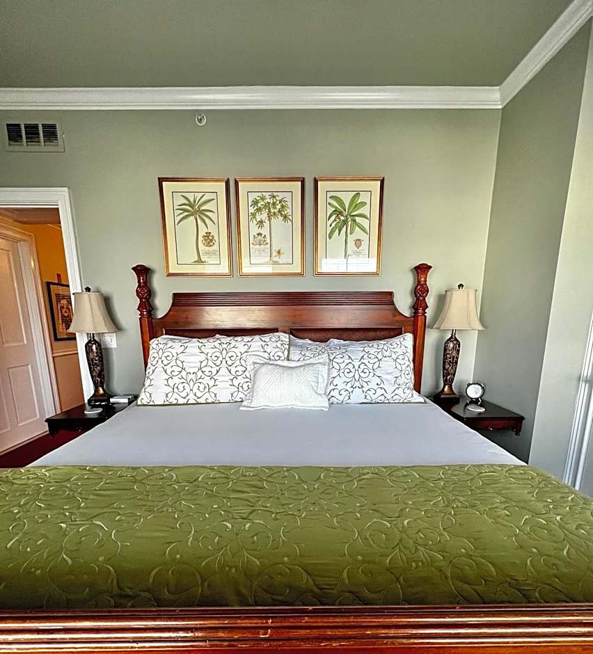 Almondy Inn Bed & Breakfast