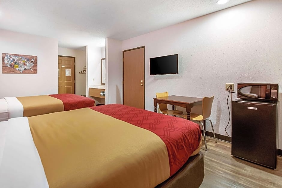 Econo Lodge Franklin