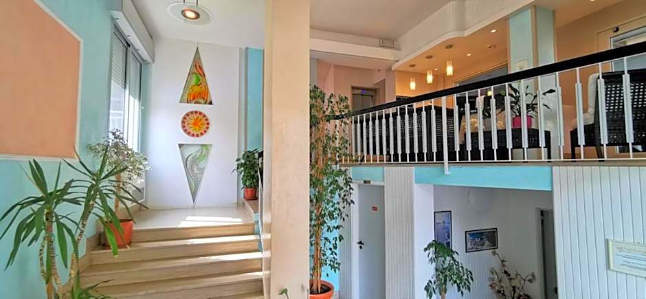 Hotel Cosmos