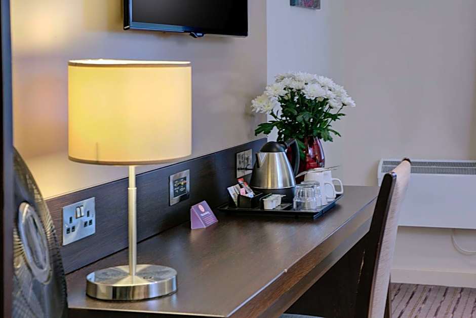 Fortune Huddersfield; Sure Hotel Collection by Best Western