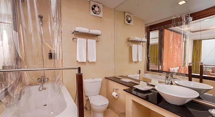 Tourmaline Hotel