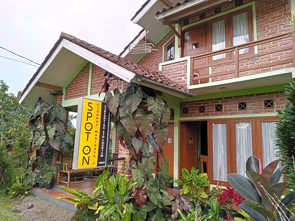 OYO Homes 90850 Cibeunying Eco Tourism Homestay Cibodas Maribaya 2