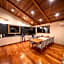 Bluebird Chalets by The Hakuba Collection
