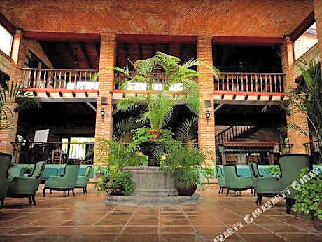 Vista Real Villas