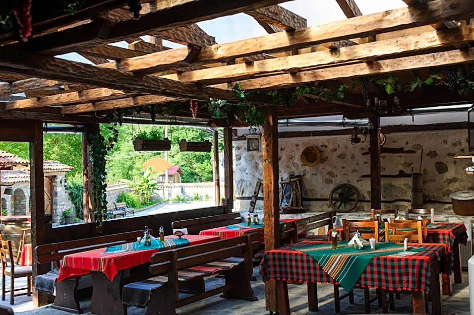 Family Hotel Dinchova kushta