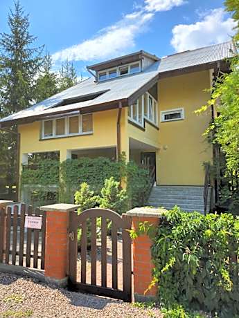 Duży dom Wilkasy Zalesie 100m od plaży