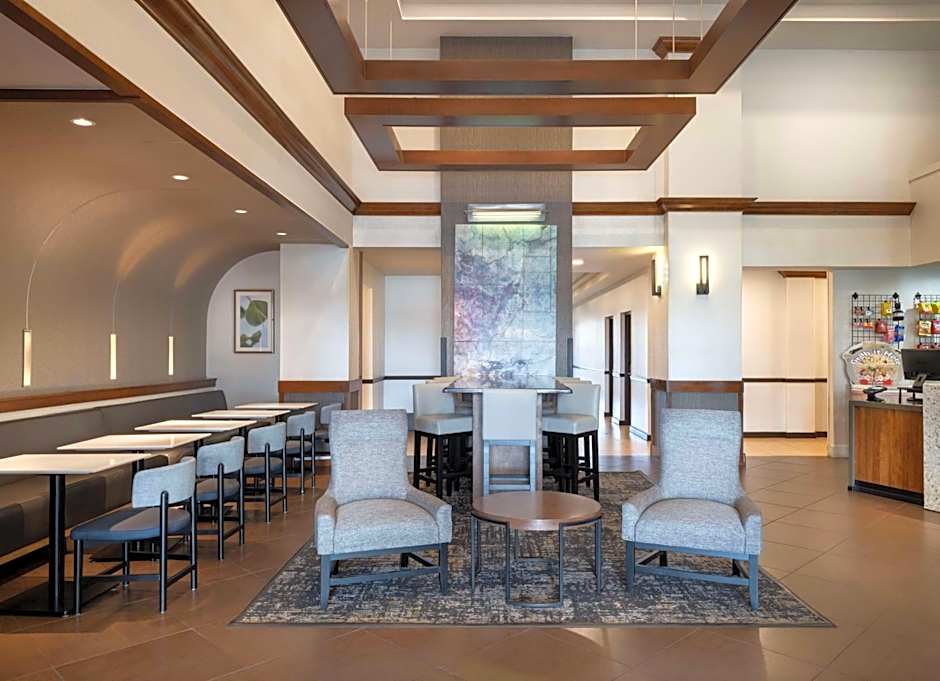 Hyatt Place Lakeland Center