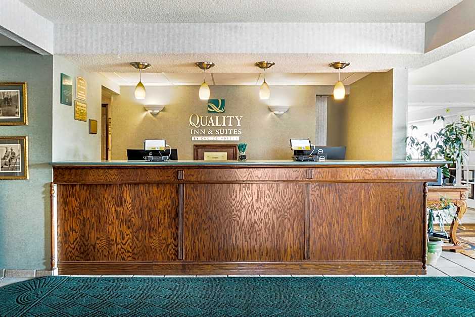 Quality Inn & Suites Manistique