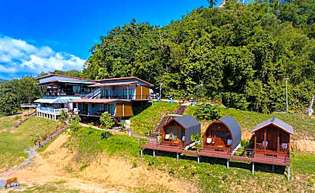 So View Phuket Resort