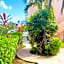 Cozy Place/WiFi/Beach 10 min Walk/Private Pool