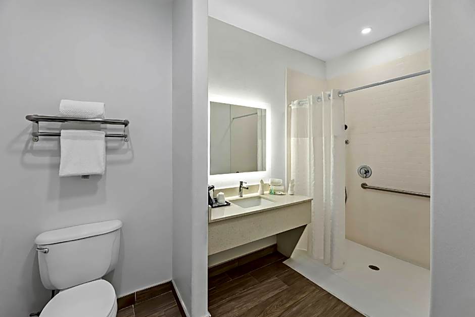 Quality Inn & Suites Rio Grande City