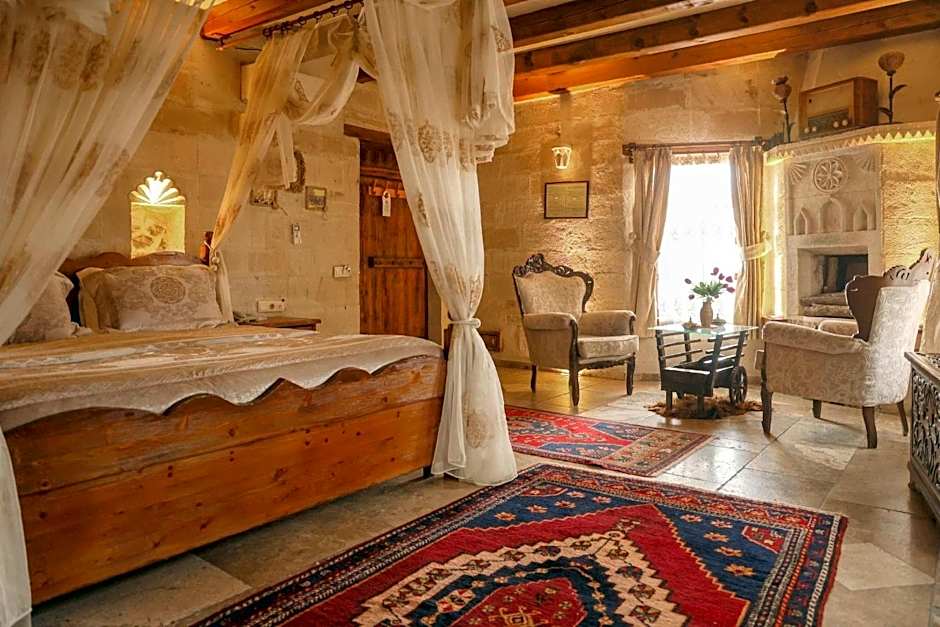 Maccan Cave Hotel