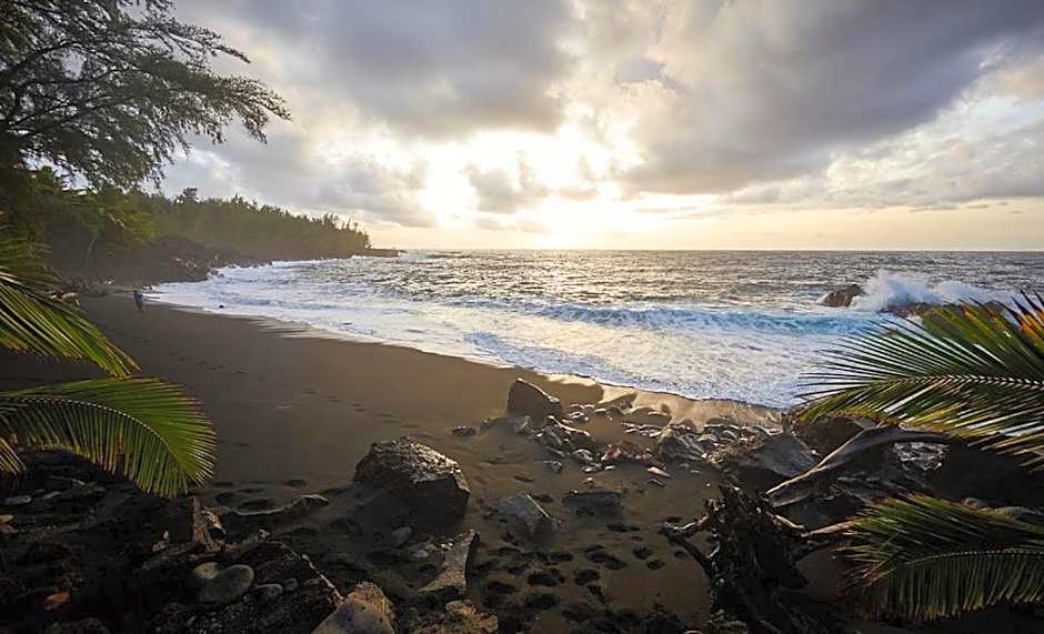 Open Gate Hostel Hawaii