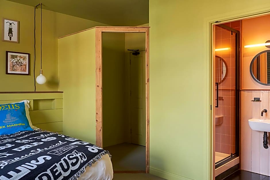 Deus Ex Machina Hotel