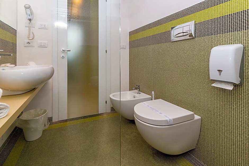 Zeus Residence Hotel