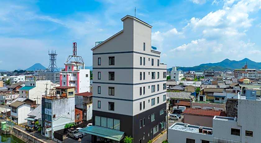 Kotohira River Side Hotel