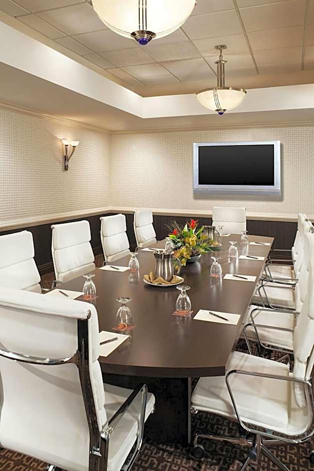 Sheraton Detroit Metro Airport