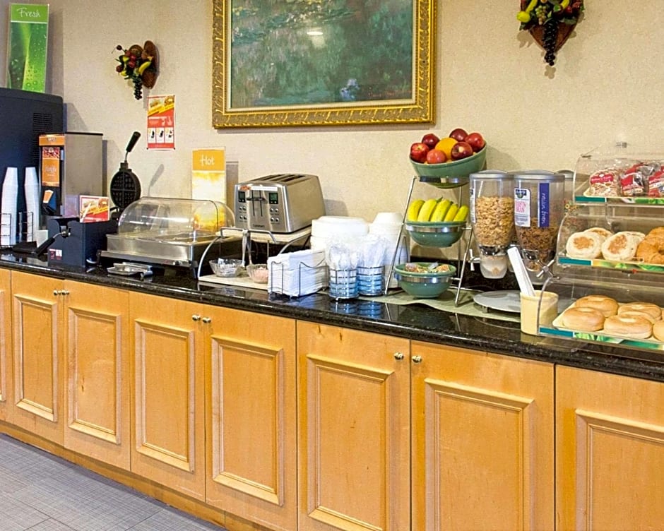 Quality Inn & Suites