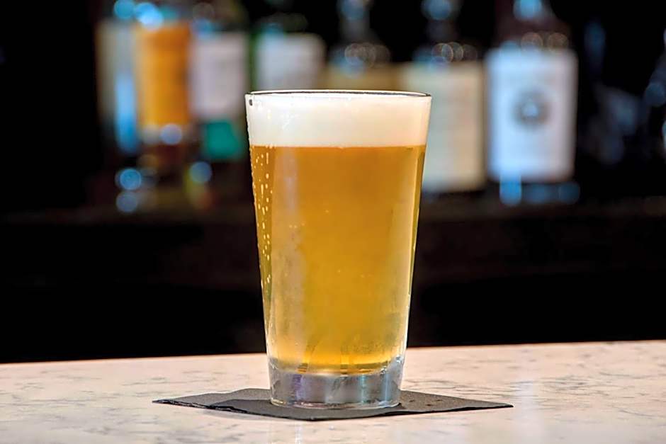 Four Points by Sheraton Boston Newton