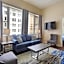 Amazing Condos Beautiful View 2 Blocks To French Quarter, Small Rooftop Pool, Gym, Seanger Theater, Super Dome, And Bourbon St