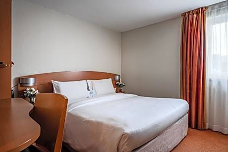 Kyriad Rennes Nord Hotel