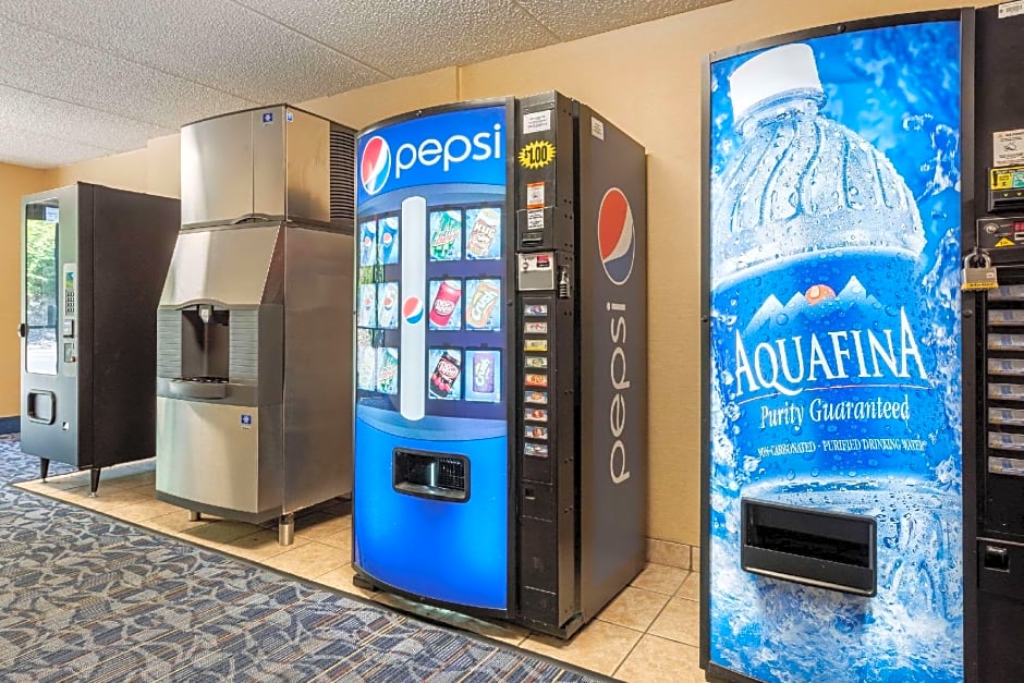 Quality Inn & Suites Zanesville City Center