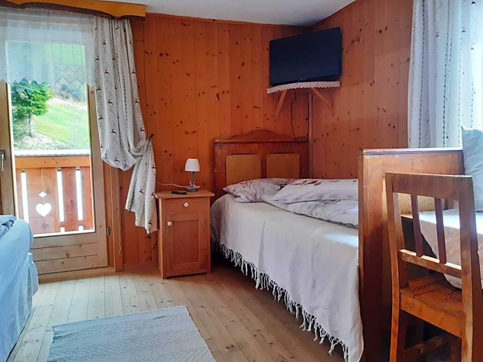 Bed & Breakfast Dolomiti Bey Haus Pinter