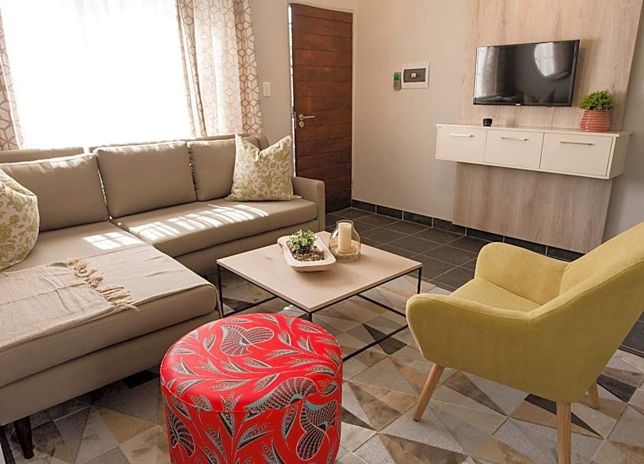 3 Lux Suites