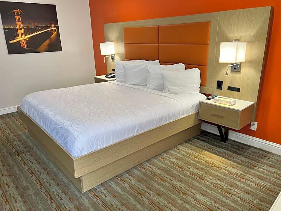 Presidio Parkway Inn