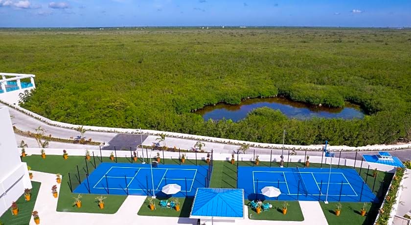 Margaritaville Island Reserve Riviera Maya - An Adults Only All-Inclusive Experience