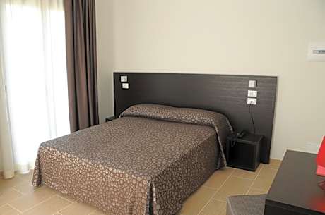 Triple Room with Balcony