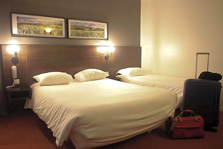 Orly Superior Hotel