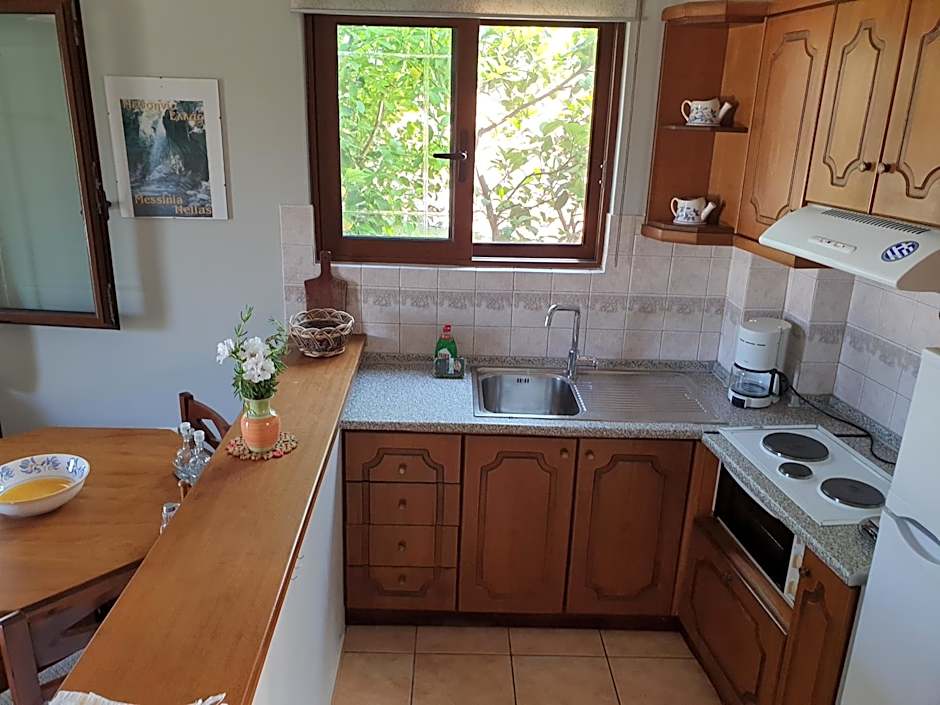 Ostria Maisonettes and Studios