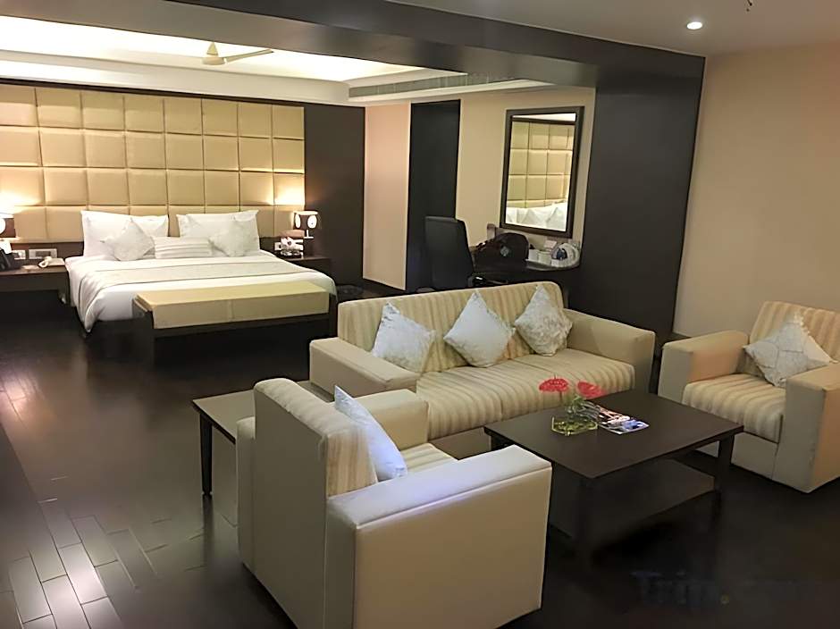 Fortune Select Grand Ridge