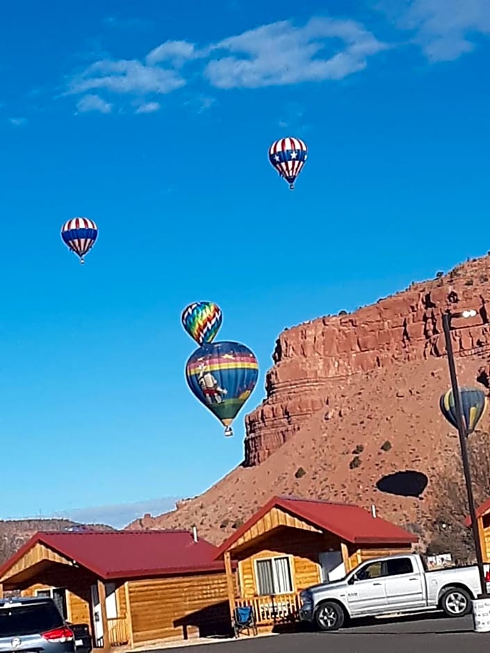 Red Canyon Cabins
