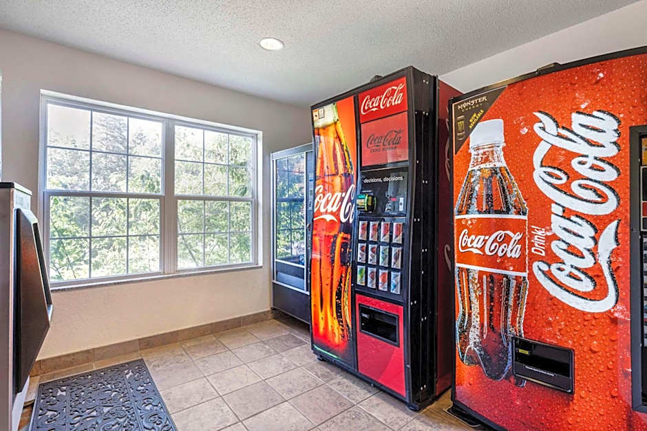 Comfort Inn & Suites Mt Rushmore