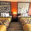 Super 8 by Wyndham Pontoon Beach IL/St. Louis MO Area