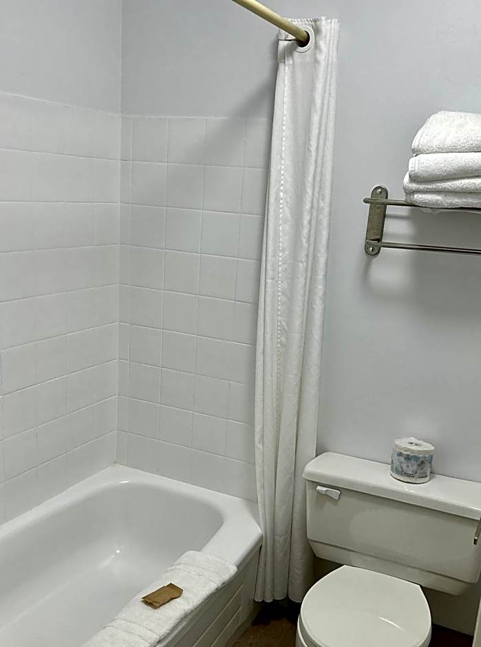 Anavada Inn & Suites - Grande Prairie