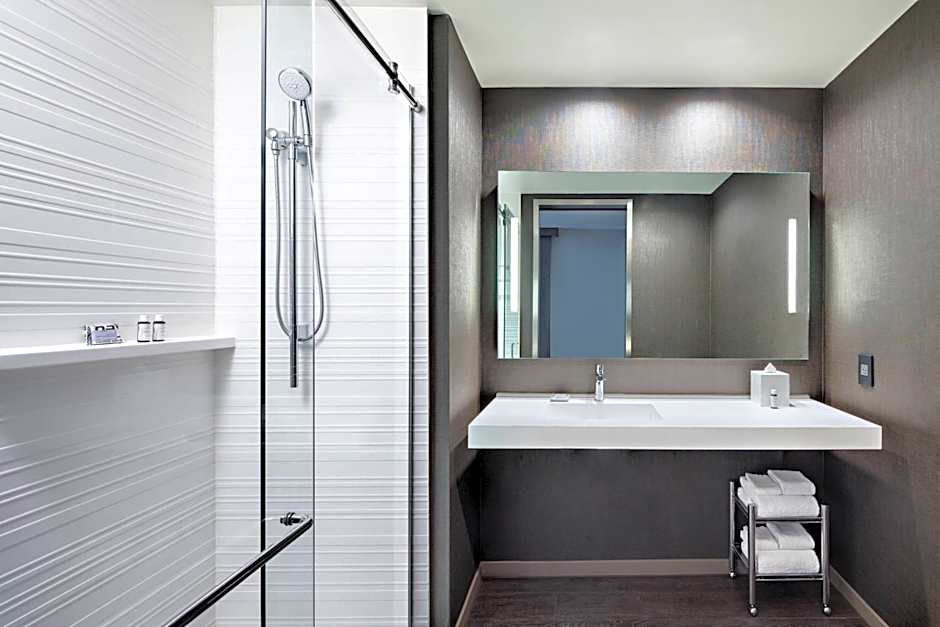 AC Hotel by Marriott Grand Rapids Downtown