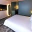 Novotel Paris Suresnes Longchamp