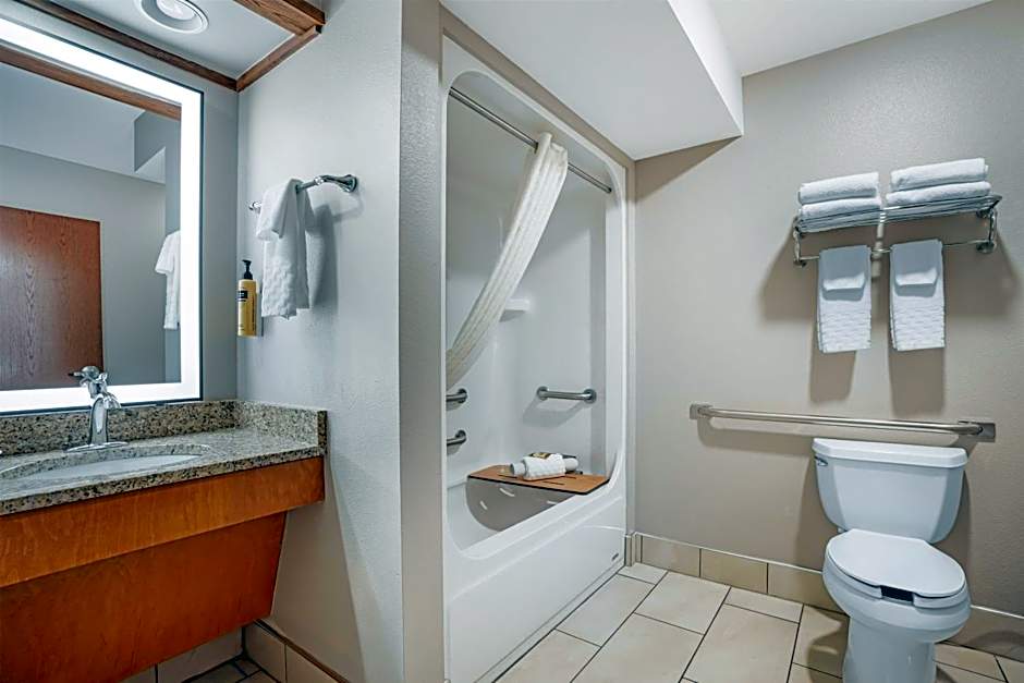 Best Western Plus GranTree Inn
