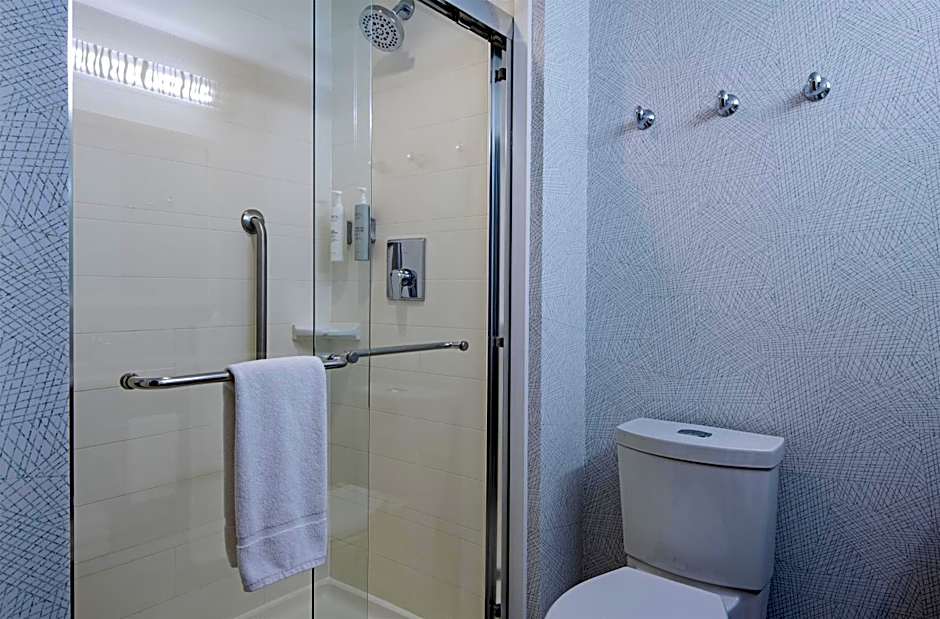 Home2 Suites By Hilton West Edmonton
